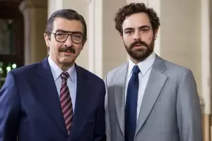 Con un emotivo discurso, el Chino Darn defendi la democracia al recibir el premio del pblico por Argentina, 1985 en San Sebastin