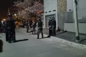 Por ruidos molestos desalojan a ahorristas de la casa de Blas