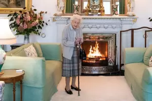 Preocupaci�n en el Reino Unido por la salud de la reina Isabel II: est� bajo supervisi�n m�dica