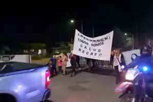 Personal de salud march en la ciudad de Recreo en reclamo de mejoras: "Salud Somos todos"