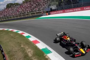 Max Verstappen gan el Gran Premio de Italia y saborea el bicampeonato