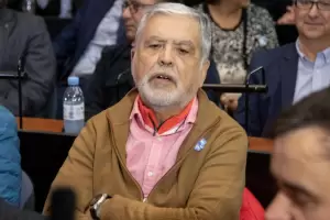 La defensa de Julio de Vido cuestion las pruebas de la fiscala y asegur que "no hubo sobreprecios"