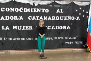 Centurin asegur que la Jornada Extendida "implica una mejora salarial para los docentes"