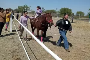Por primera vez en la provincia se realiz la "Ecu Recreo", evento de equinoterapia adaptada