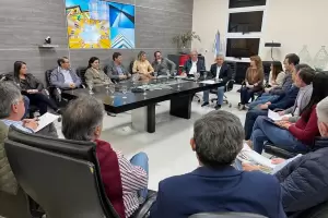 El Gobernador se reuni con su Gabinete: Planificaron las prximas obras y presentaron a un nuevo ministro