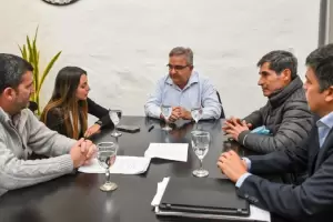 El Ejecutivo presentar a la Legislatura una ley de regulacin de impuestos