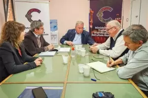 El Gobierno Provincial y representantes de la UNT analizaron la viabilidad tcnica del Corredor Biocenico