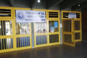 El diputado vila repudi las amenazas contra directora de la Escuela de Santa Mara