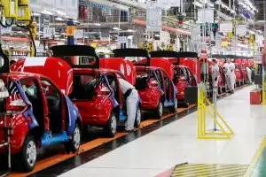 Estamos a 10 das de tener que parar, asegur el presidente de Fiat en medio del conflicto del neumtico