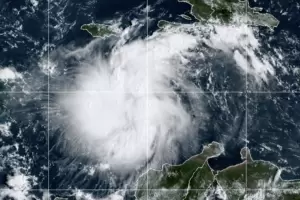 El huracn Ian lleg a la costa oeste de Cuba con categora 3