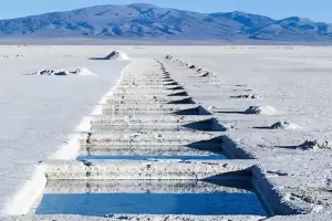 Manzi volvi a apuntar a las irregularidades en la actividad minera