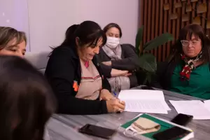 Docentes capitalinos acordaron 28% de aumento y cerrarn el ao con 87% de incremento