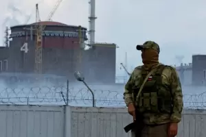 La agencia atmica de la ONU confirm que Rusia arrest al director de la planta nuclear de Zaporizhzhia