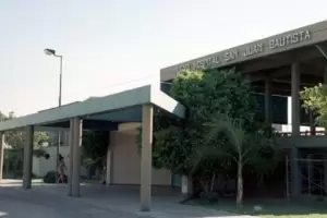 Dos violentos robos callejeros en Capital terminaron con un hombre apualado y una mujer hospitalizada