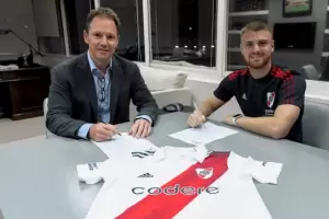 Lucas Beltrn firm un nuevo contrato con River Plate