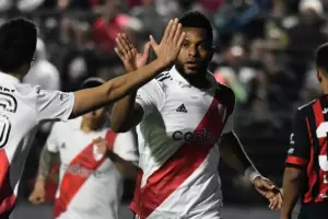 River Plate derrot 1 a 0 a Patronato de Paran y qued a cuatro puntos del puntero