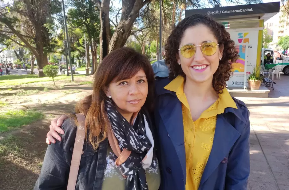 Sofia Zuliani y Carolina lvarez
