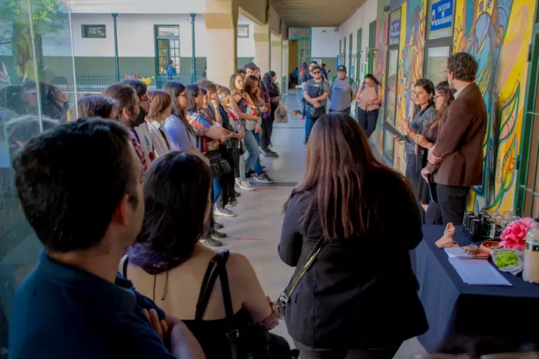 Muestra de cermica Corporalidades de Barro - UNCA