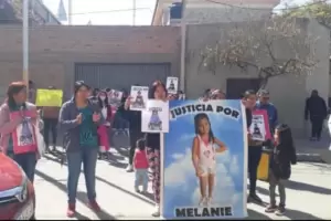 Caso Melani Carrazana: tras la protesta en Andalgal, la familia fue recibida por la jueza Naame