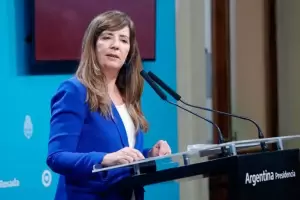 Segn Cerruti: El dlar blue no es una preocupacin para el Gobierno