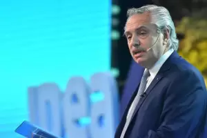 Alberto Fernndez habl ante empresarios en el Coloquio de Idea: "La inflacin viene paulatinamente bajando"