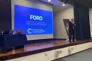 Se llev� a cabo el Foro de derecho y tecnolog�a: "Implicancias Jur�dicas de lo tecnol�gico"