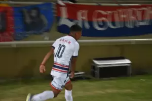 San Lorenzo se impuso a Tesorieri en el Bicentenario