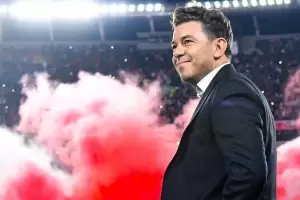 Con la resonante ausencia de De la Cruz, River convoc solo 17 jugadores para su encuentro con Racing