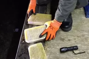 Gendarmera secuestr 3 kilos de pasta base dentro de una encomienda