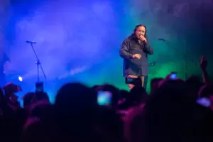 El Ponchito brill con el desfile de casi 3.000 nios y un gran show de Galleguillo