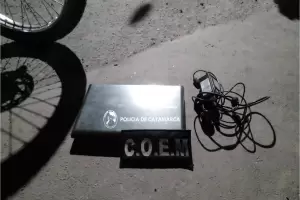 Detuvieron a un hombre y recuperaron una computadora