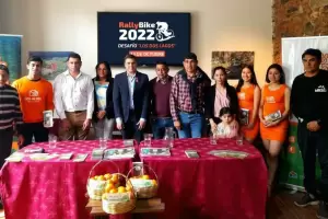 Se present el Rally Bike "Los dos Lagos"