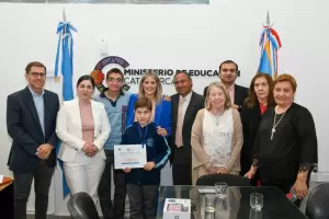 Los estudiantes ganadores de las Olimpiadas de Matemtica y de Ciencias fueron recibidos por Centurin