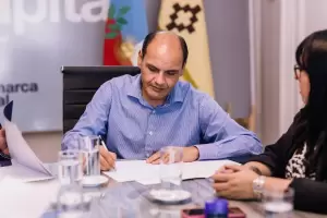 Becados municipales de la Capital, en estado de alerta