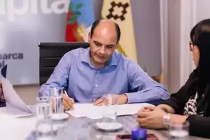 La Municipalidad de la Capital otorgar un bono de $30.000