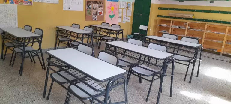 Mobiliario - escuelas de Antofagasta de la Sierra y Beln