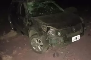 Violento vuelco en Ruta n 60
