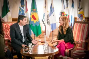 Ferreyra se reuni con Toloza Paz para gestionar el nuevo Banco de Herramientas en Fray Mamerto Esqui