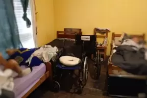 Rescataron a 8 jubilados de un geritrico clandestino donde sufran maltrato