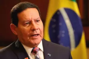 El vicepresidente de Bolsonaro se comunic con el vice electo de Lula para la transicin