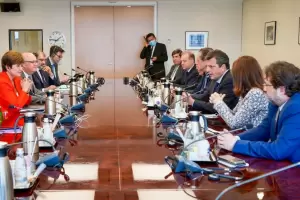 El FMI advirti que la interna del FDT daa la economa y aconseja un mayor ajuste