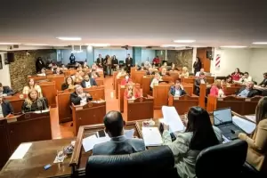 Diputados aprob la creacin de una Comisin Bicameral para modificar la ley de Carrera Sanitaria