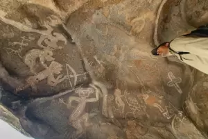 La Escuela de Arqueologa estudia pinturas rupestres de La Tunita