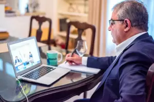 Jalil define temas claves: el lunes las elecciones y llama el dilogo a todos los gremios de salud