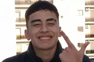 Un adolescente de 18 aos defendi a su compaera de un robo y lo mataron a pualadas