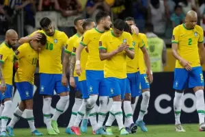 Brasil confirm los convocados para jugar la Copa del Mundo con Dani Alves entre los 26