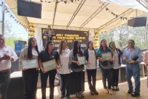 La Escuela N 371 de El Bolsn celebr sus 100 aos en un emotivo acto