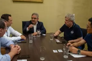 Jalil recibi a representantes de Cosco Shipping