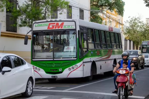 La UTA anunci� otra vez un paro total de 24 horas en GM y La Rub�