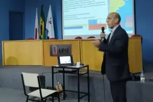 Firman acuerdo de cooperacin entre la UNCA y Universidad de Brasil